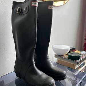 Hunter Womens Black Rubber Rain BOOTS Original Tall 7 Med